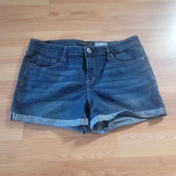 Aeropostale Midi Shorts Size 10 - Picture 1 of 5